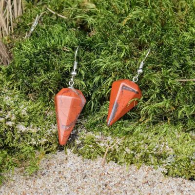 Orecchini a Piramide in Diaspro Rosso